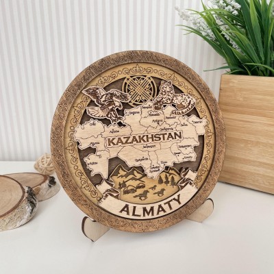 Тарелка деревянная 3D темная Карта 15 см. Алматы