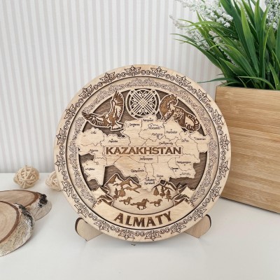 Тарелка деревянная 3D светлая Карта 15 см. Алматы