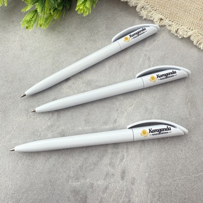 Ручка пластик 