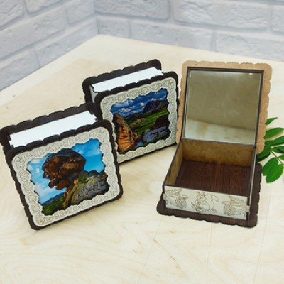 Шкатулка с зеркалом