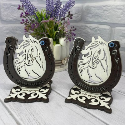 Настольный сувенир Подкова с лошадью