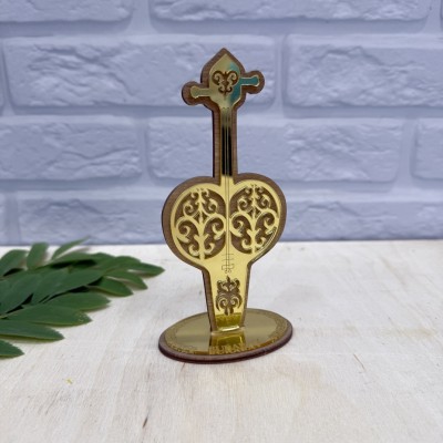 Настольный сувенир золото Кобыз