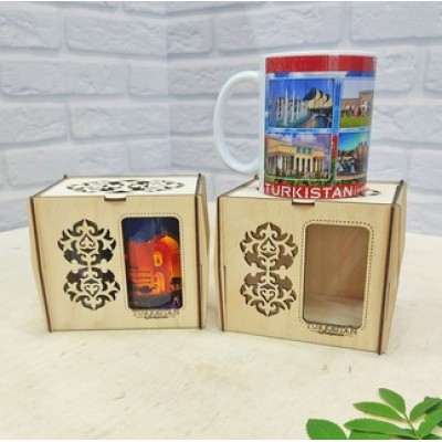 Кружка керамическая в деревянной коробке 