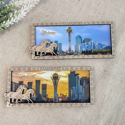 Магнит рамка панорама Кони